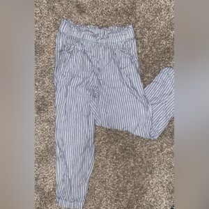 American Eagle cropped capris high rise pant